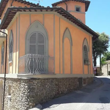 Via Delle Mura 